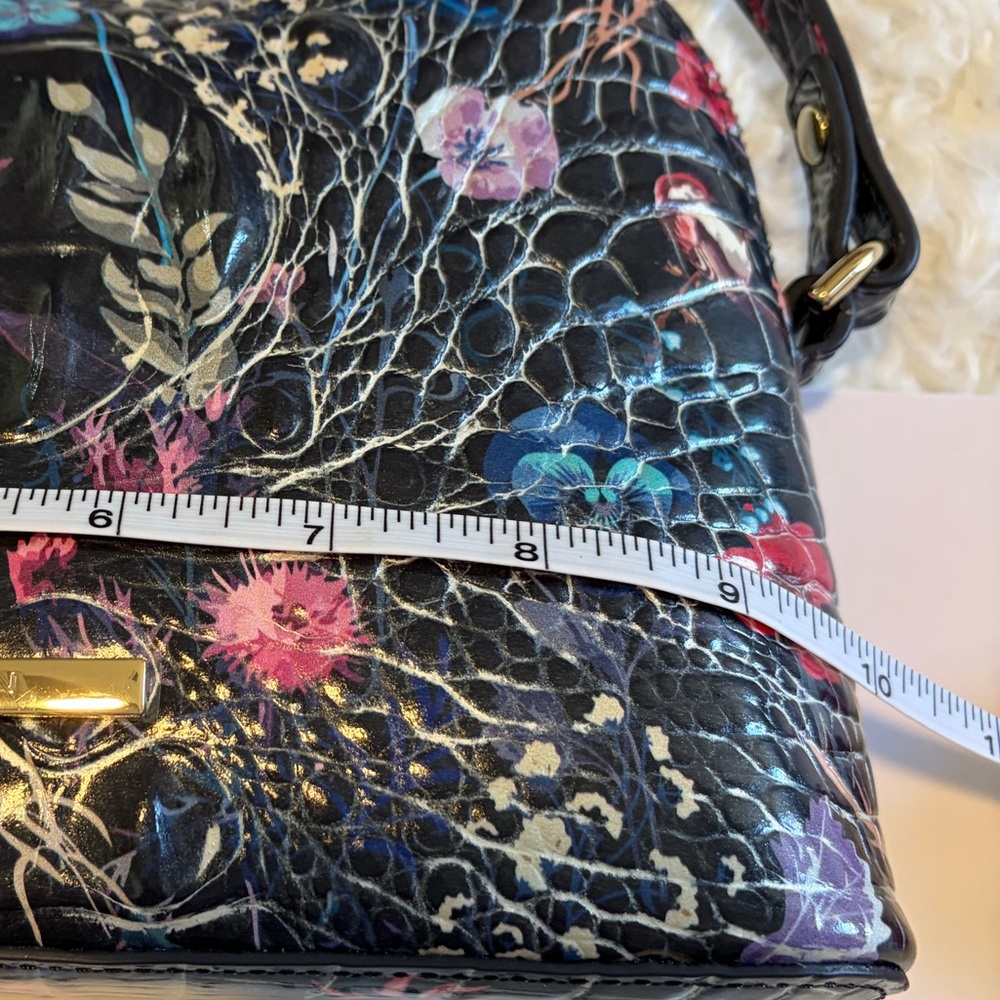 Brahmin Multicolor Crossbody Bag - Picture 5 of 9